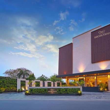 Royale Sarovar Portico Agra Agra  Εξωτερικό φωτογραφία
