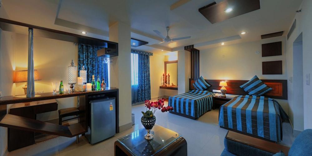 Royale Sarovar Portico Agra Agra  Εξωτερικό φωτογραφία