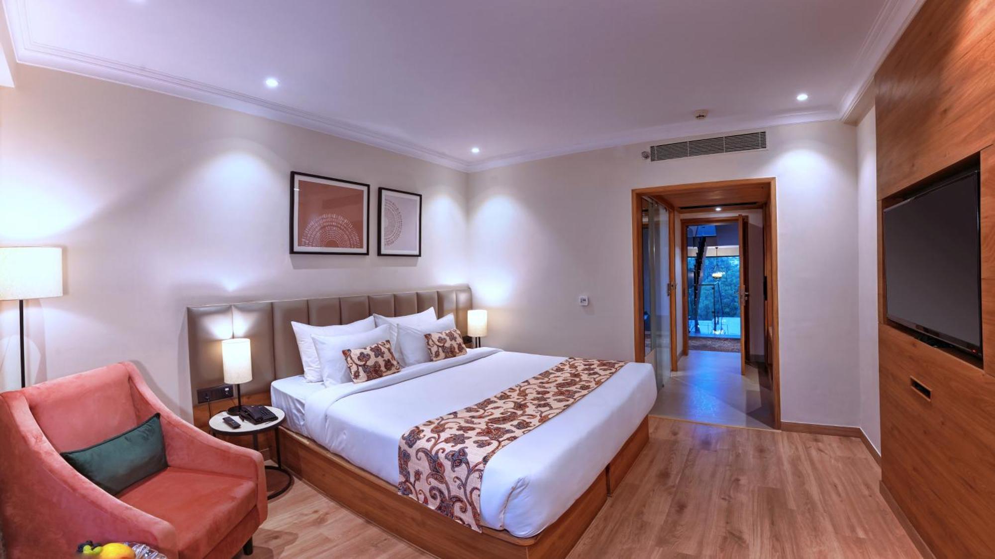 Royale Sarovar Portico Agra Agra  Εξωτερικό φωτογραφία