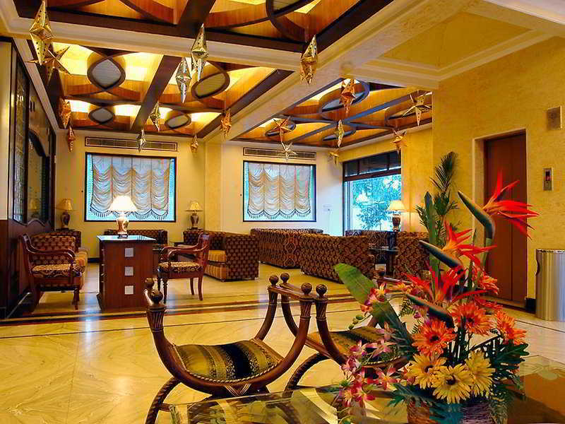 Royale Sarovar Portico Agra Agra  Εξωτερικό φωτογραφία